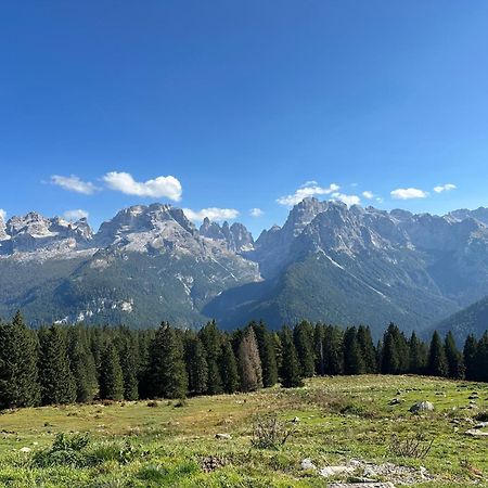 Ferienwohnung Mansarda Con Vista Giustino Exterior foto