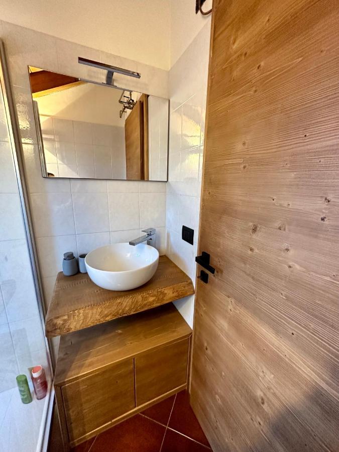 Ferienwohnung Mansarda Con Vista Giustino Exterior foto