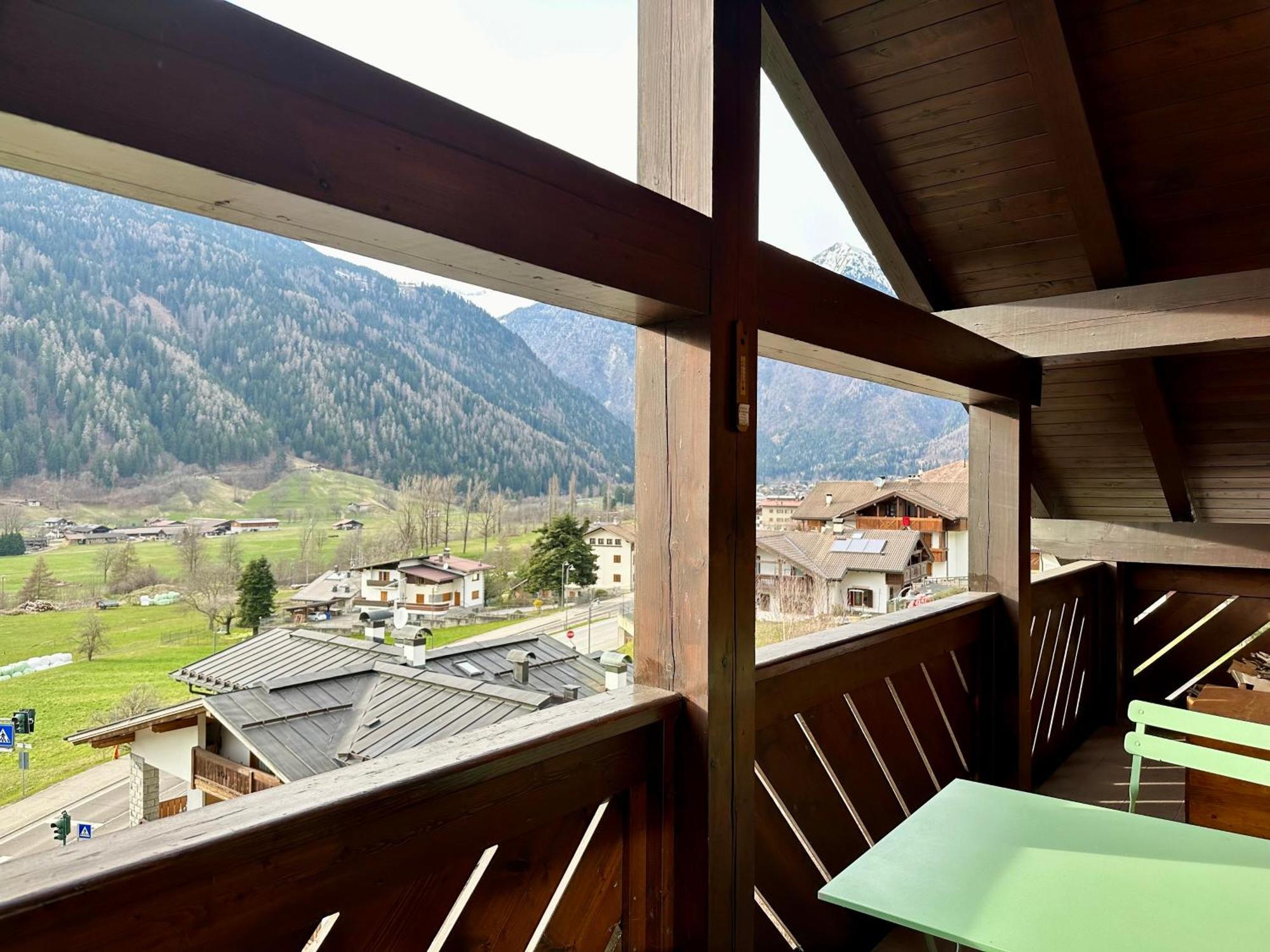 Ferienwohnung Mansarda Con Vista Giustino Exterior foto
