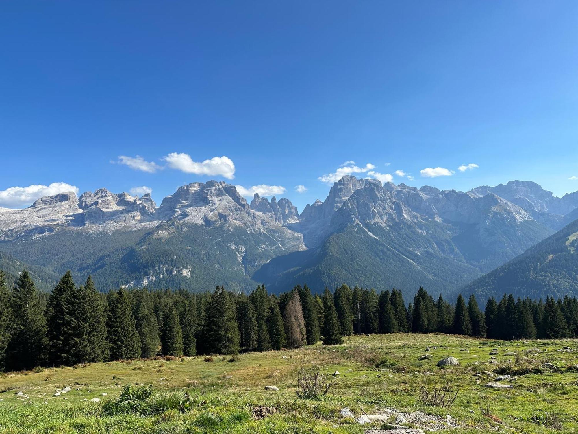 Ferienwohnung Mansarda Con Vista Giustino Exterior foto